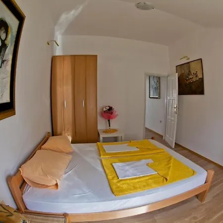 Lägenhet Bonus Budva